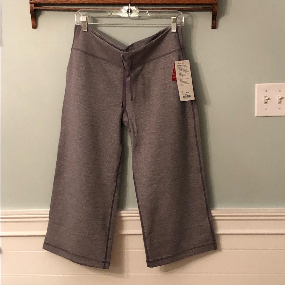 lululemon Relaxed Fit Crop ll